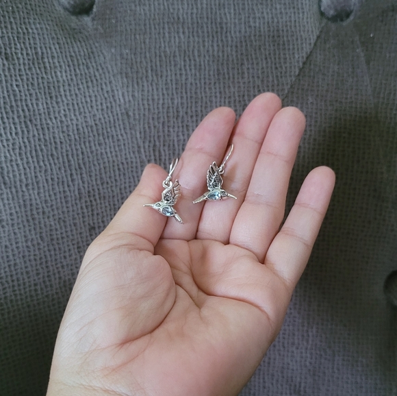 Annika Witt Silver🤍 Hummingbird🪶 Earrings - Picture 8 of 16